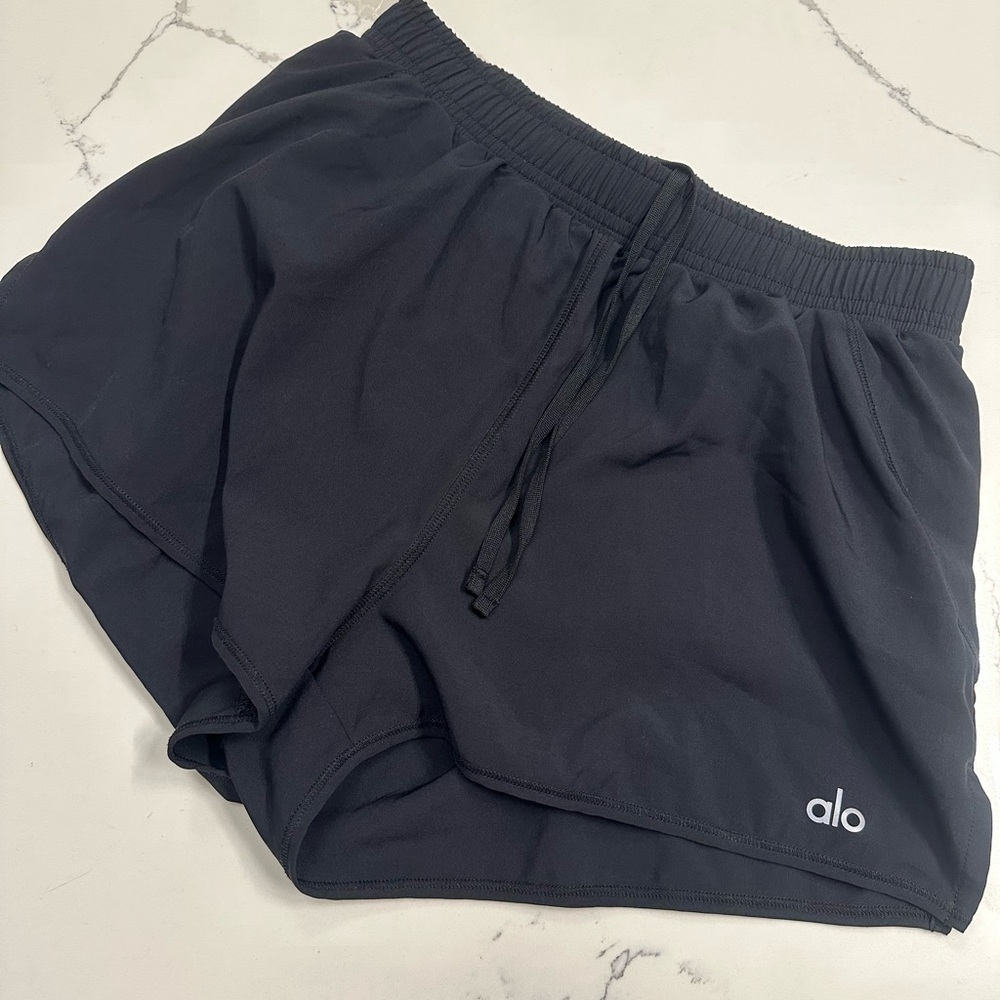 Alo yoga shorts